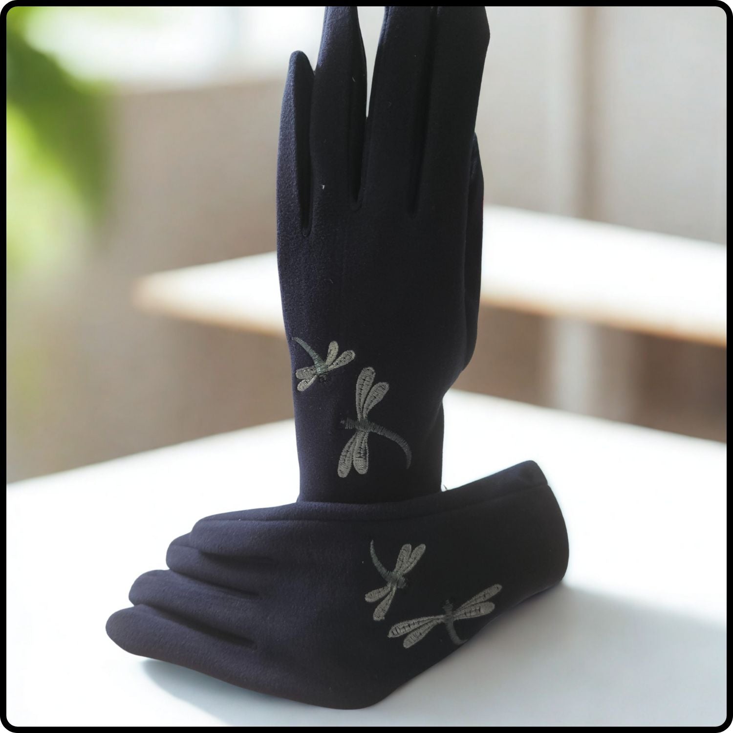 Dragonfly Suedette Fabric Touch Screen Gloves One Size in Navy-DGN