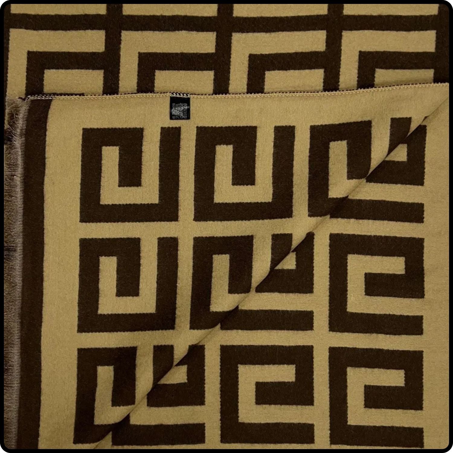 Big Maze Print on Wool Blend Scarf in coffee-MPCC
