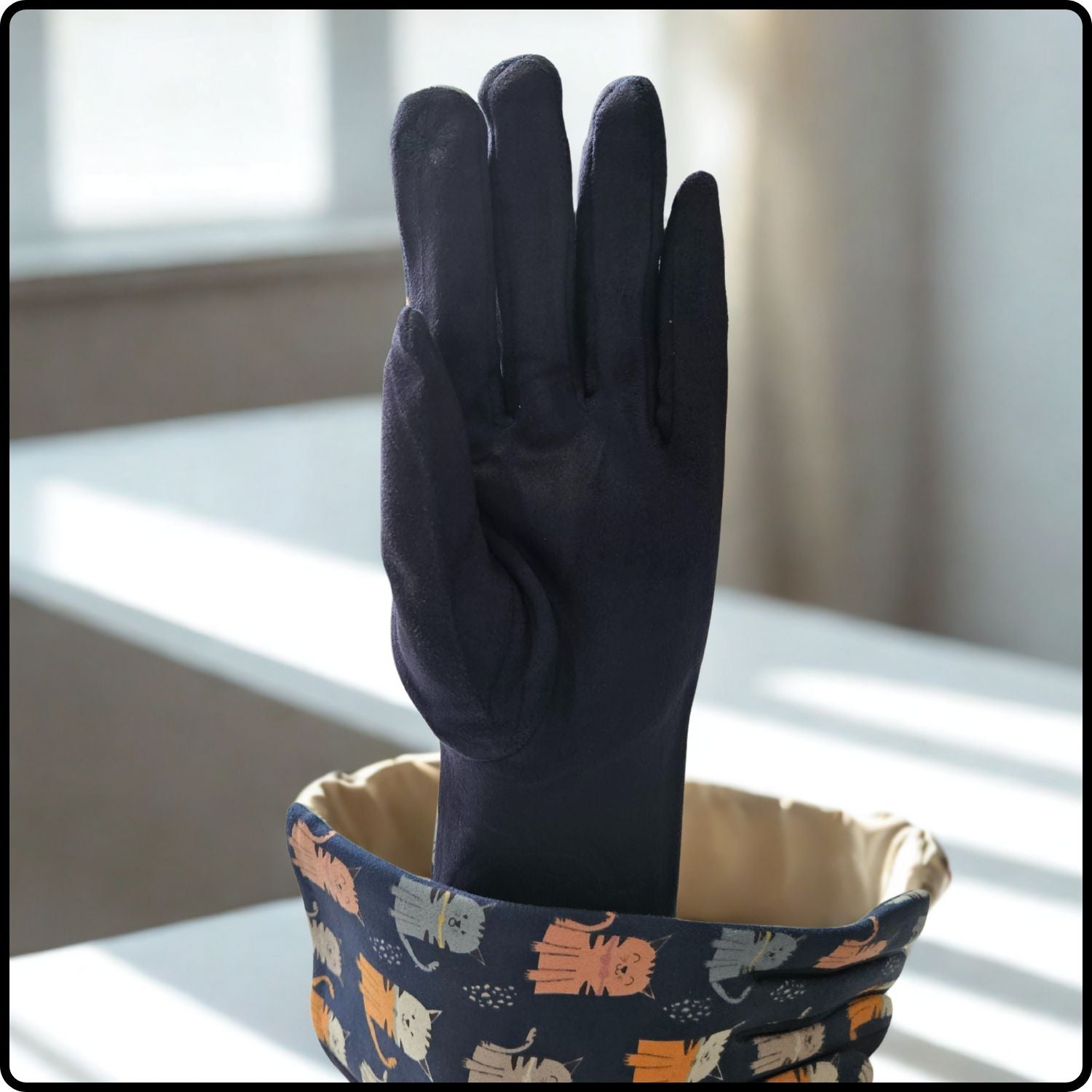 Cat Suedette Fabric Touch Screen Gloves One Size in Navy-CGN