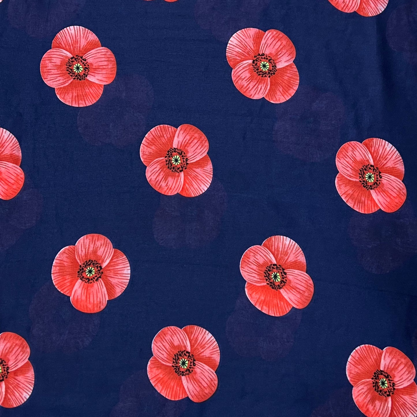 Wrap up in style with this elegant supersoft poppy print scarf. Crafted from a cotton mix fabric in a navy color, accessorize any outfit to create a look that is both stylish and timeless.  L:180cm x W: 90cm 50% Cotton and 50% Viscose