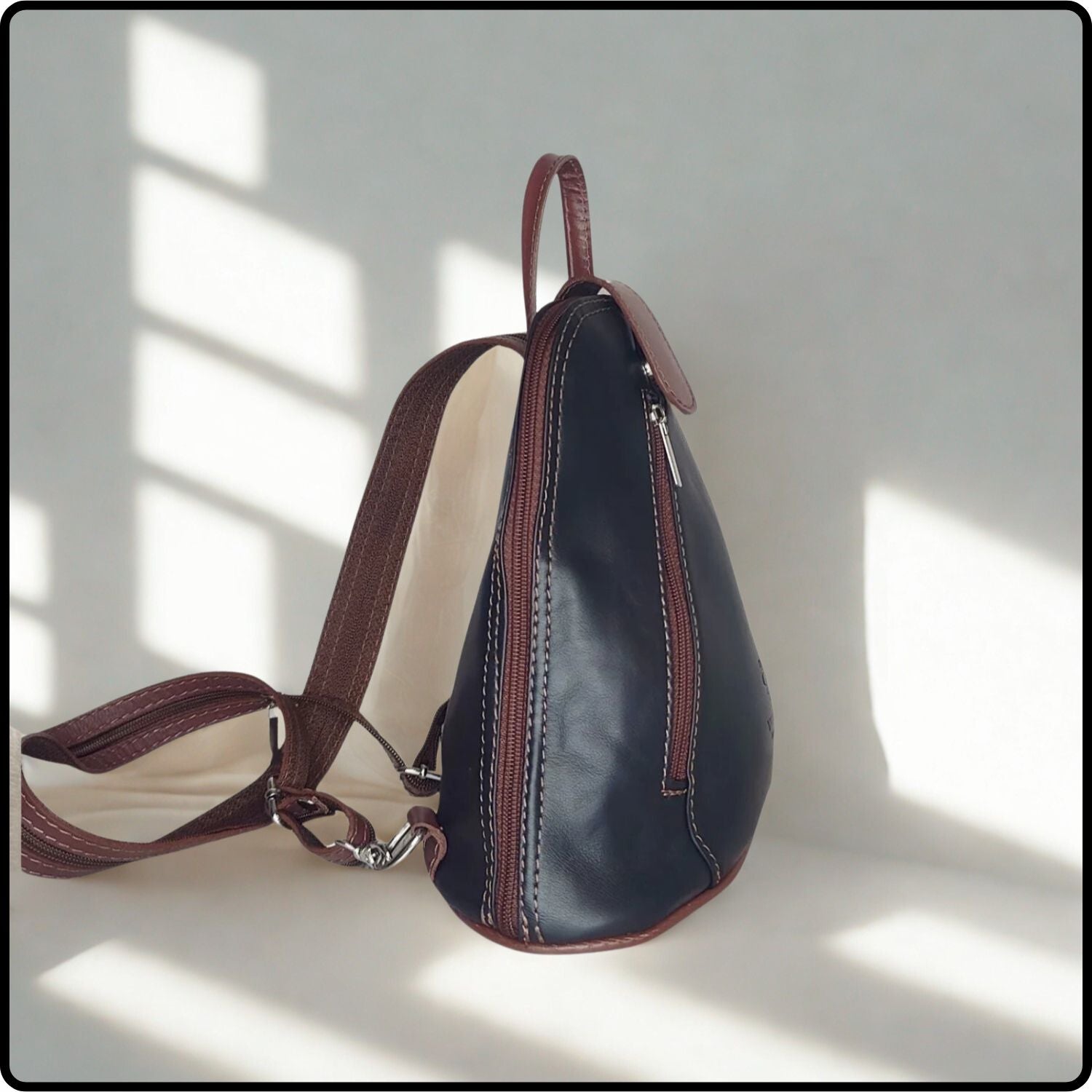 Small Soft Leather Backpack - VPB14-BLACK/BROWN