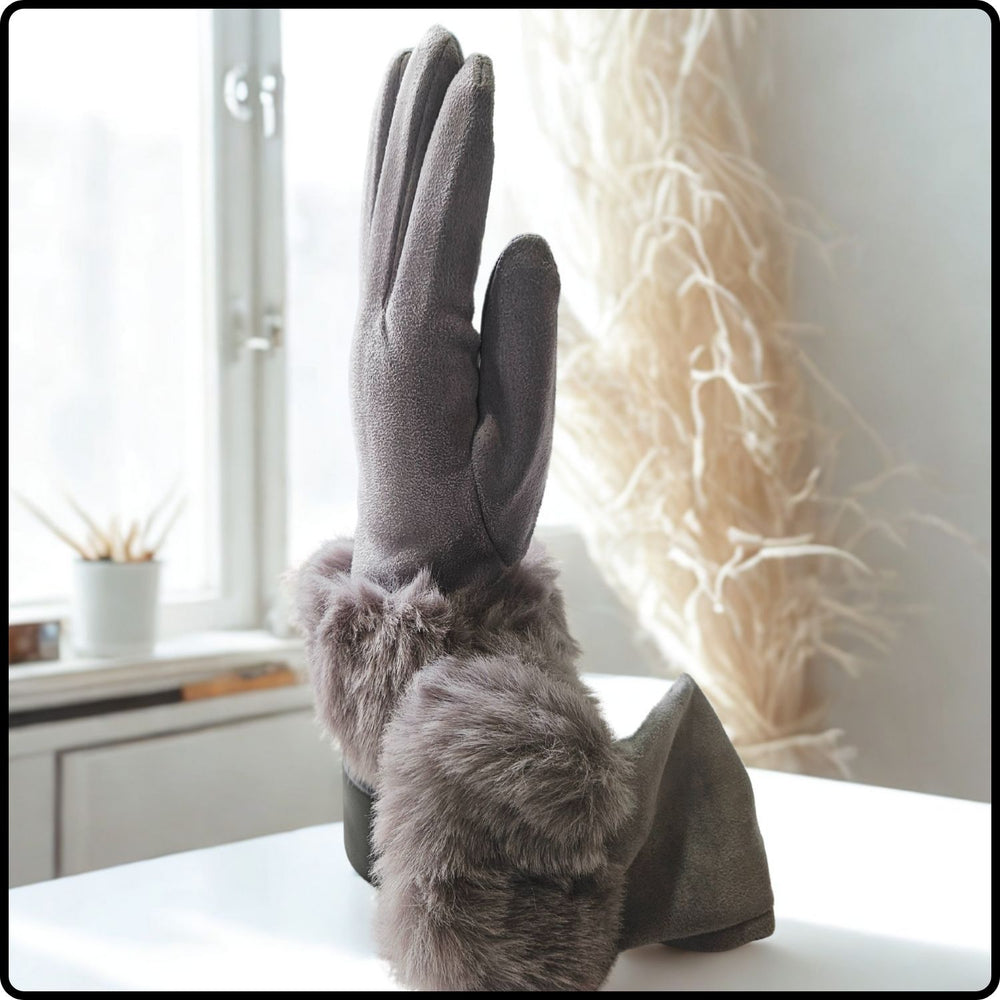 Faux Fur Suedette Fabric Touch Screen Gloves One Size in Grey-FGG