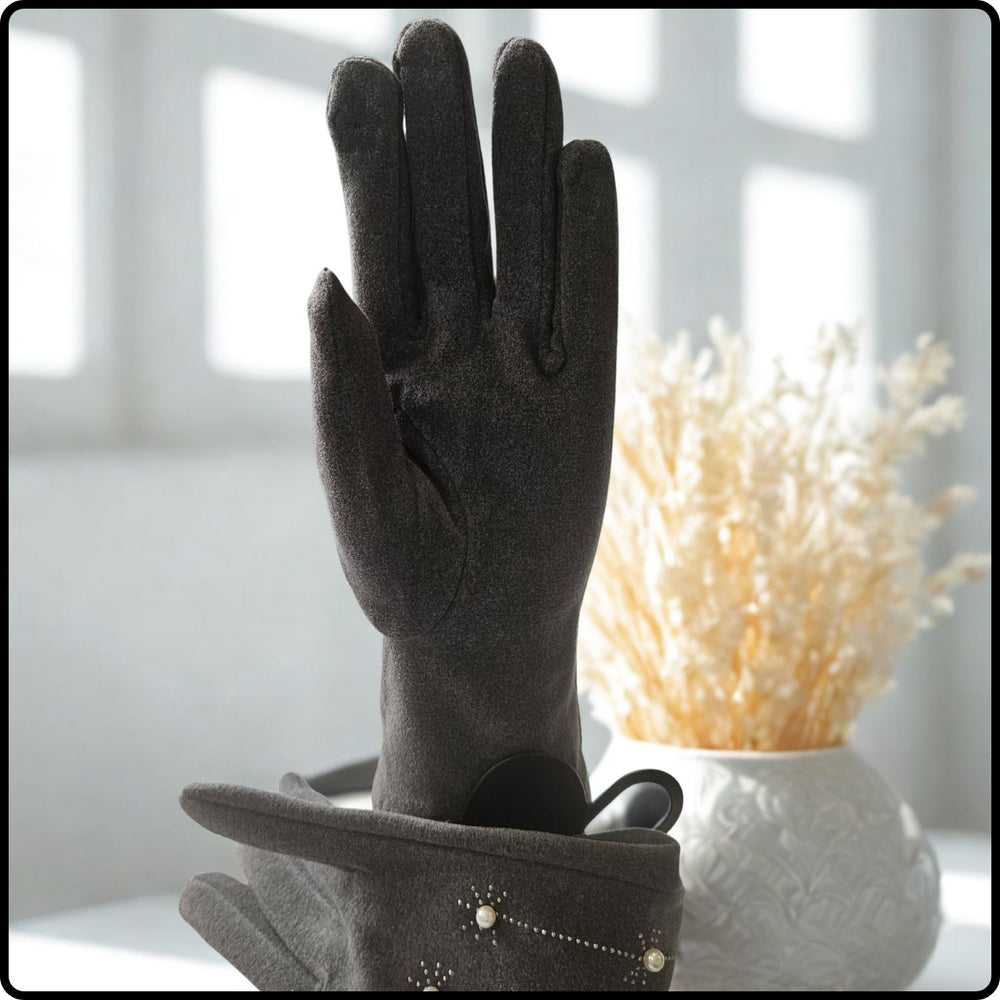 Pearl Motif Suedette Fabric Touch Screen Gloves One Size in Grey-PGG