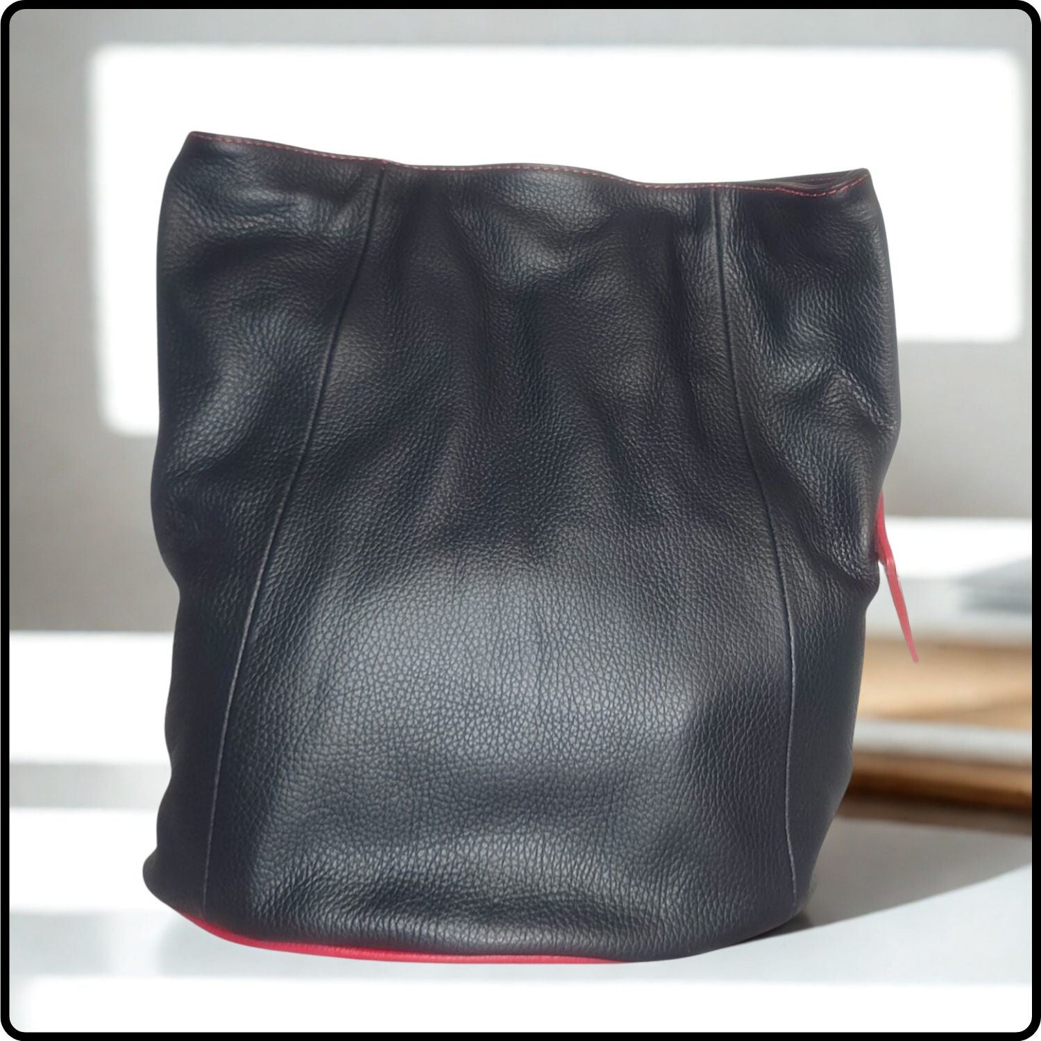 Large Pebbled Leather Lock Closure Backpack - VPR248-BLACK/RED