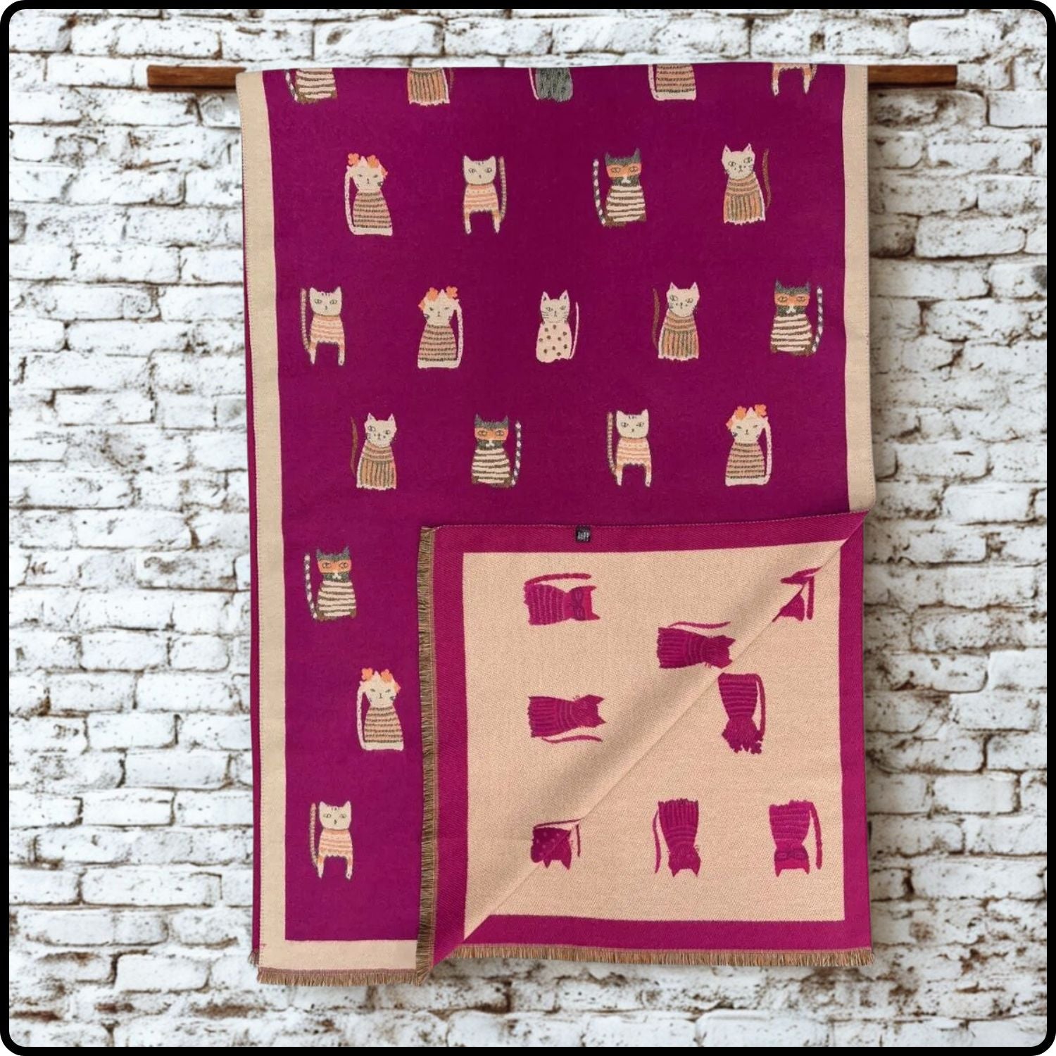 Wool blend cats print scarf in fuchsia- SCCF