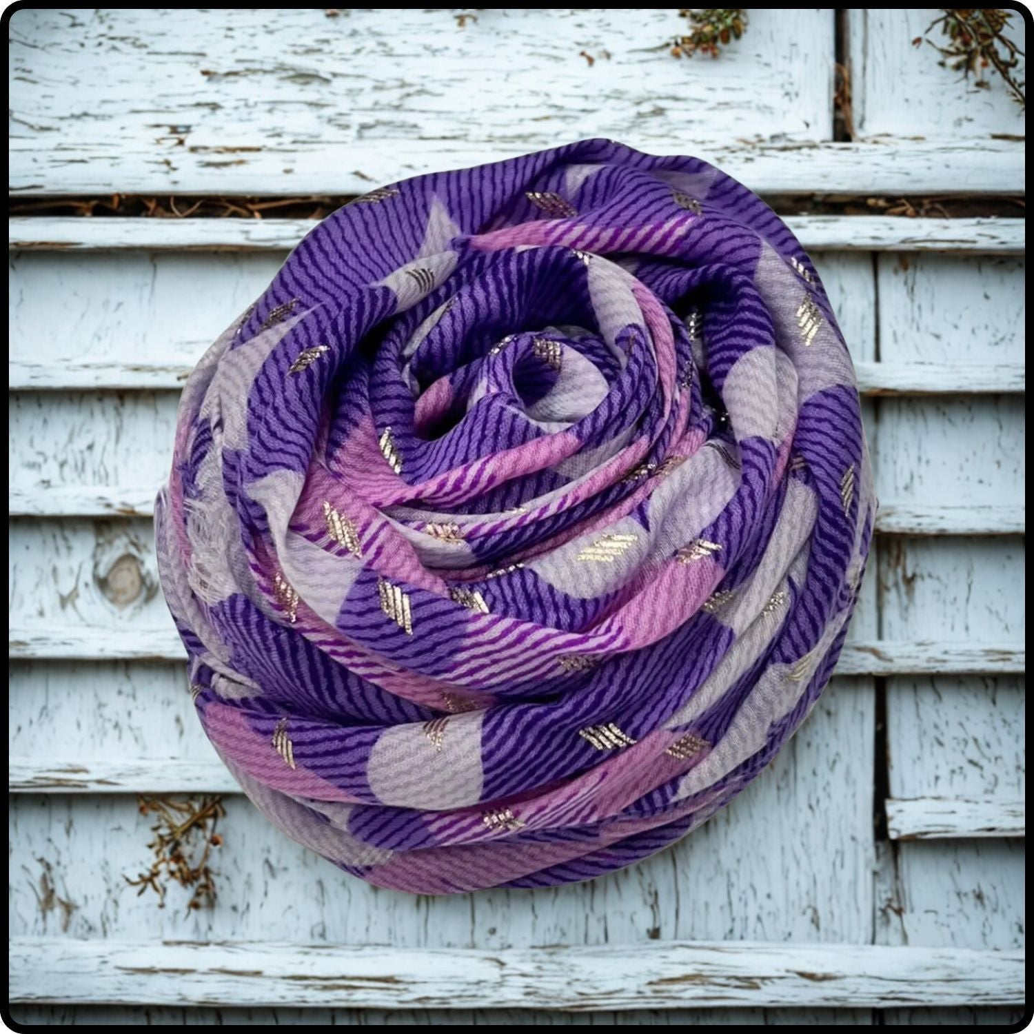 Retro  Print Scarf with Stars in Purple-SCSU