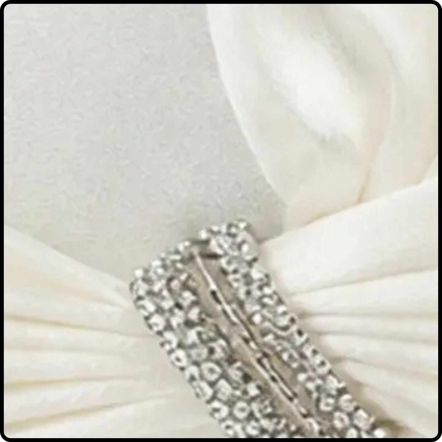Pleated Knot Accent Clutch Bag with Chain Strap-KD-IVORY