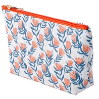 This pretty Protea design bag is perfect for cosmetics or as a small toiletry/washbag. Its made from durable PVC which means it easy to keep clean. Ideal fro everyday use or travelling.  L:23cm x H:14cm x D:5cm