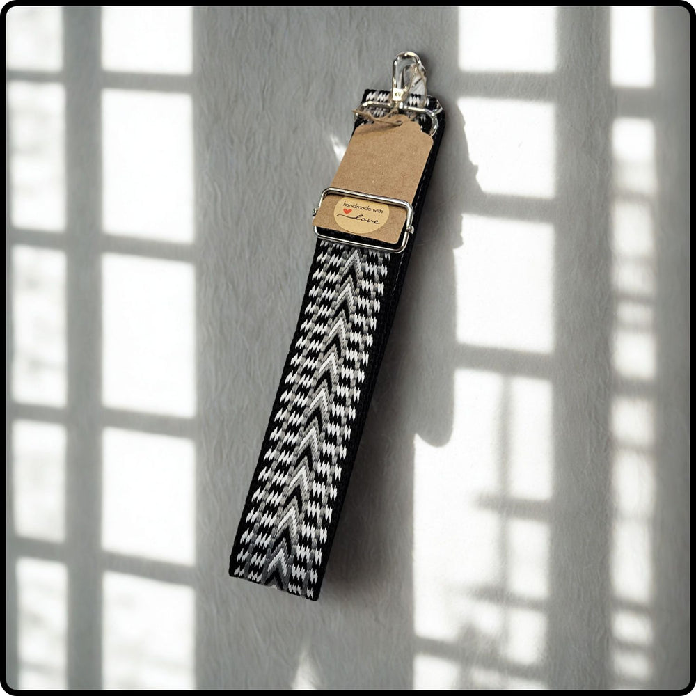 Handmade in Yorkshire Extra Long Bag Straps Zigzag Black and White-HMY-SZBW