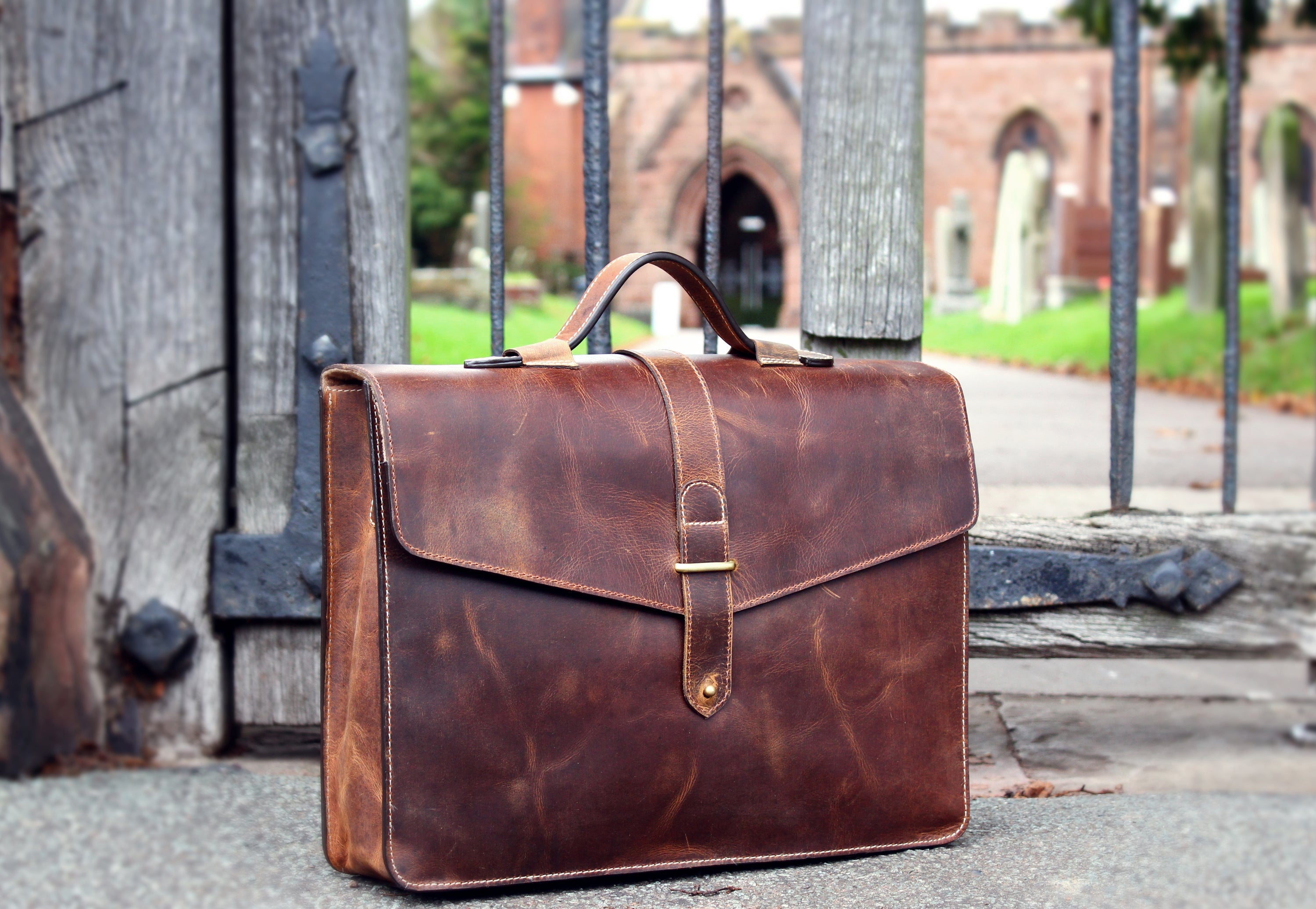 Leather Laptop/Messenger Bag/Sessile Oak-Brown