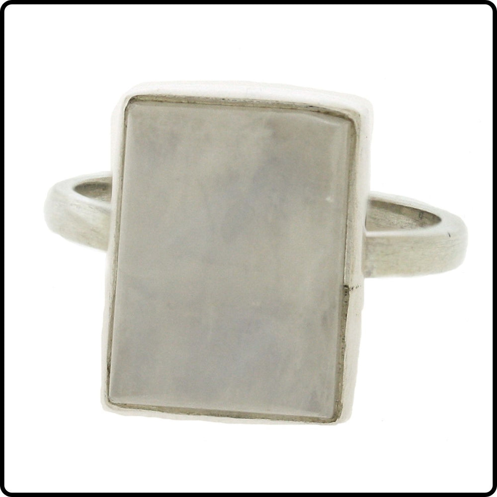 Rectangle Moonstone Ring in a size N-MRSN