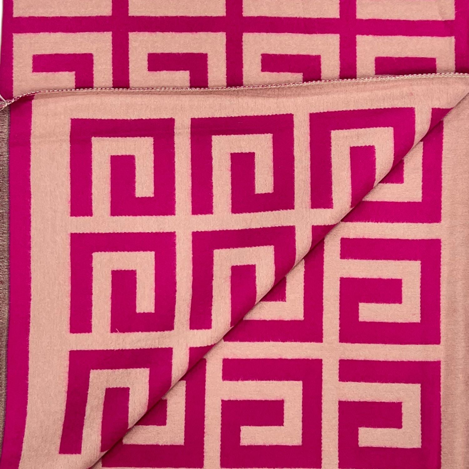 Enjoy the warmth and comfort of cashmere and cotton with this luxuriously soft Big Maze Print Scarf. Available in fuchsia, this elegant, eye-catching scarf features a bold maze print that stands out from the crowd. Perfect for both formal and casual looks.     20% Cashmere, 80% Cotton,  L: 180cm x W: 65cm 