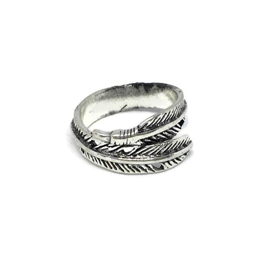 This classic, adjustable ring features a beautiful sterling silver plated steel alloy with a unique feather design. Its adjustable ring shank ensures that one size fits all, while its light 10g weight ensures comfort. Perfect for everyday wear!